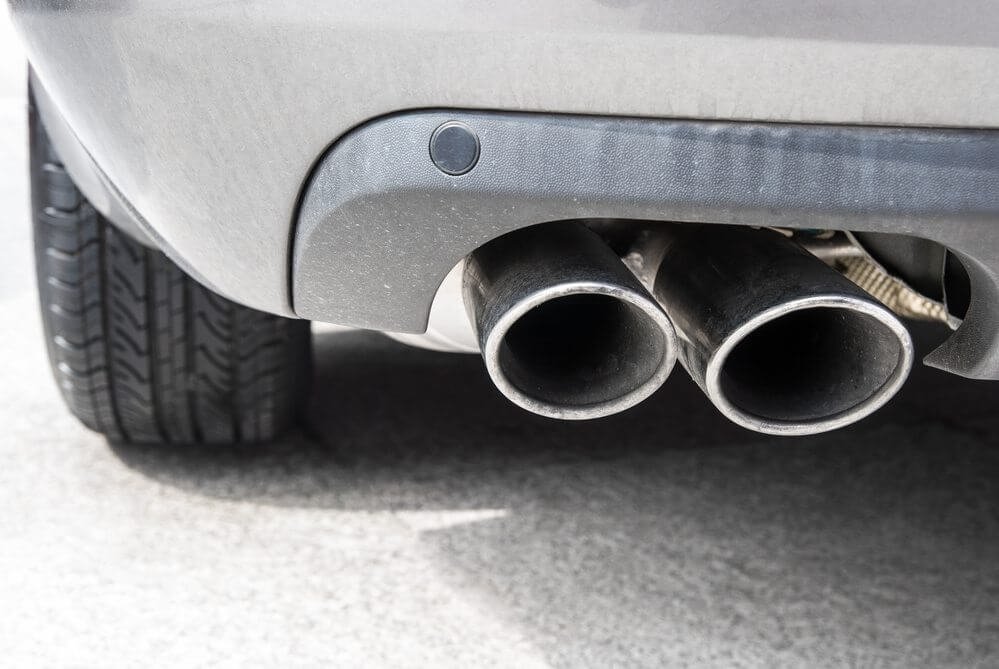 Diagnosing Exhaust Smoke with Columbia SC Auto Repair Pro