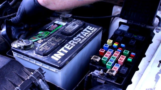 Columbia SC Auto Repair Pro on Electrical Repairs and Fuses